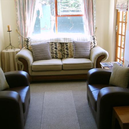 Sir Lambert'S Guesthouse Lambertʼs Bay 外观 照片
