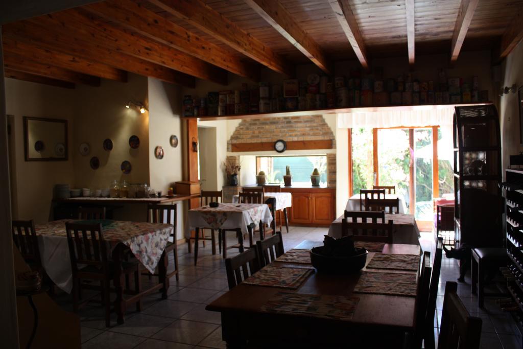 Sir Lambert'S Guesthouse Lambertʼs Bay 外观 照片